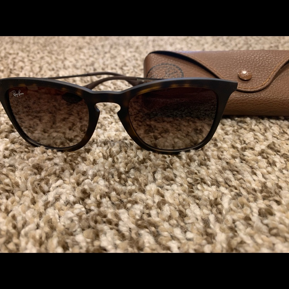 Ray Ban Cat Eye Sunglasses